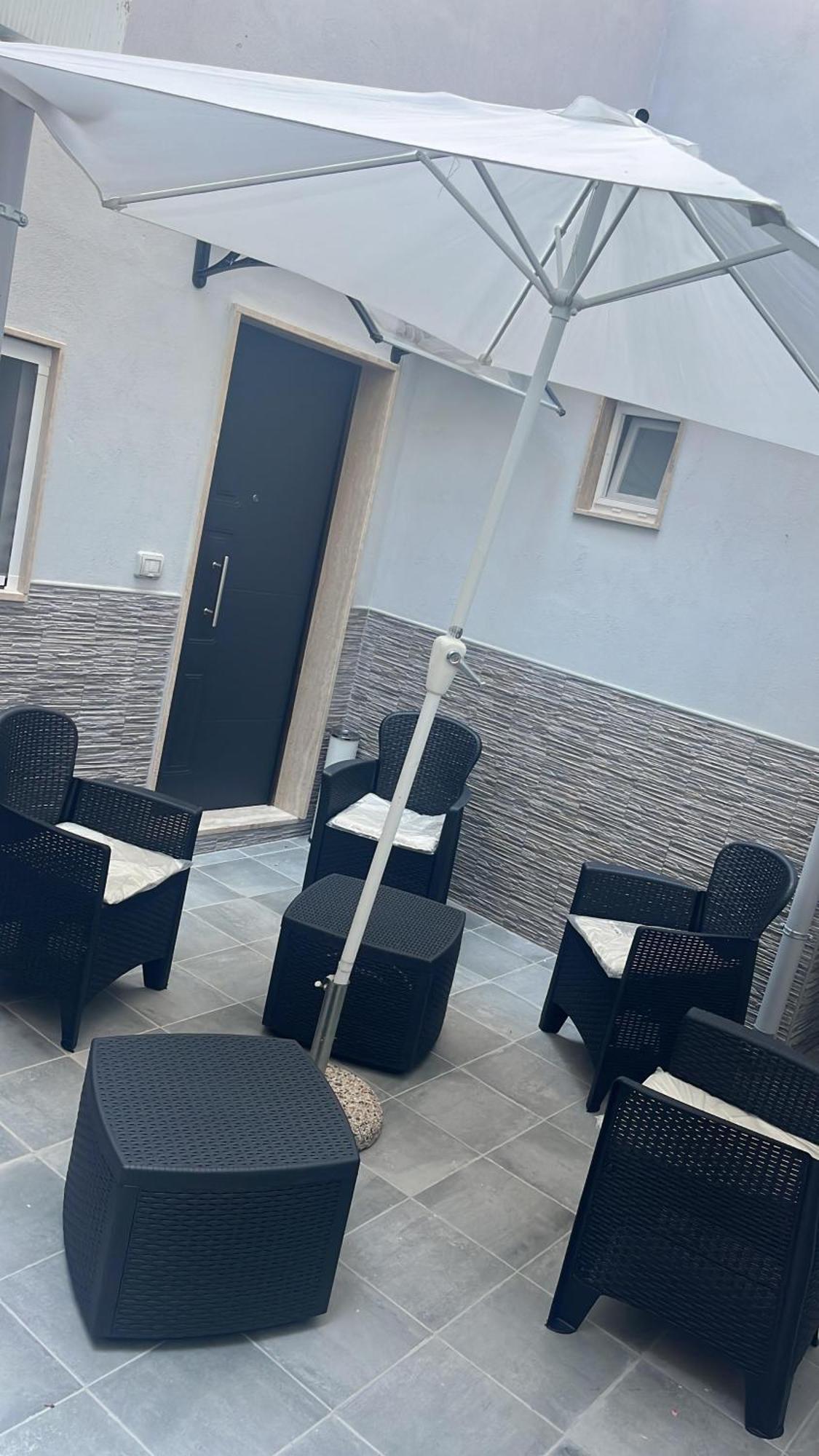 Hotel La Dimora Di Angelo 2 à Bari Extérieur photo